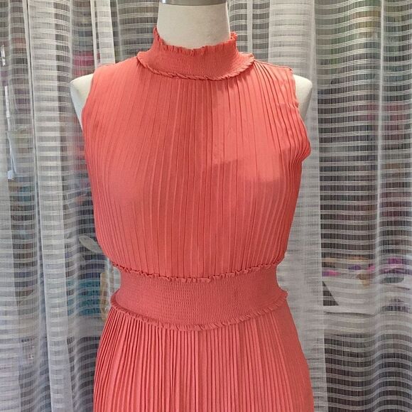 Nanette Lepore Mock Neck Pleated Jumpsuit Coral Women’s 4 - Picture 4 of 9